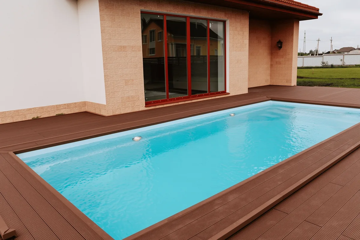 Композитный бассейн Laguna 8 — вид сверху в Ухте